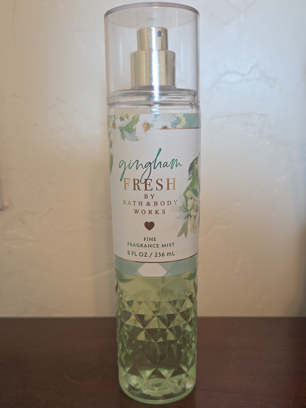 Bath & Body Works Gingham Fresh Fine Fragrance Mist - Light Green & White